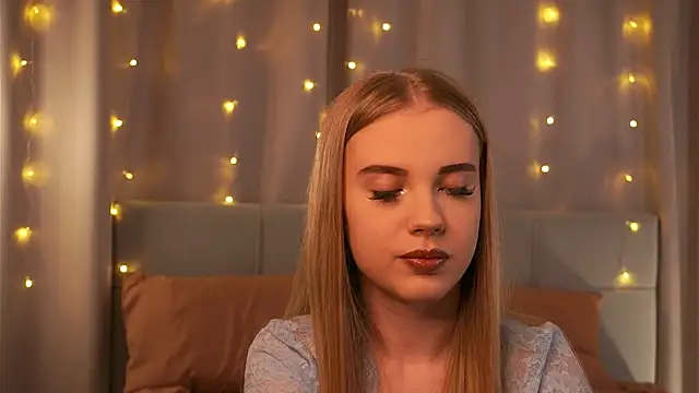 tayashy online show from April 21, 2026, 5:06 pm