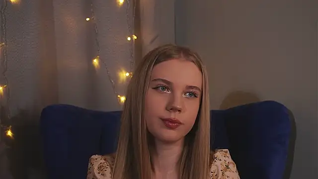 tayashy online show from June 14, 2026, 4:53 pm