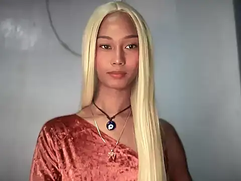 Snapshot of Sunkissed_seductress chatting on March 26, 2026, 7:30 pm Sunkissed seductress online show from March 26, 2026, 7:30 pm