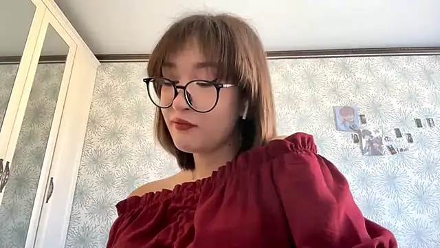 Bella Voraesynd online show from March 11, 2026, 8:09 am