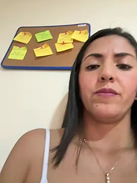 Snapshot of SamanthaWalker_ chatting on April 1, 2026, 2:03 pm SamanthaWalker online show from April 1, 2026, 2:03 pm
