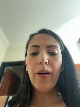 Snapshot of SamanthaWalker_ chatting on May 13, 2026, 1:08 pm SamanthaWalker online show from May 13, 2026, 1:08 pm