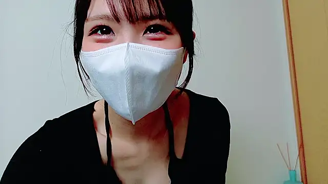 Snapshot of Mami_xoxo chatting on March 19, 2026, 11:36 am Mami xoxo online show from March 19, 2026, 11:36 am