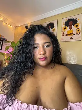 Snapshot of dana_falcoo25 chatting on April 21, 2026, 1:39 pm dana falcoo25 online show from April 21, 2026, 1:39 pm