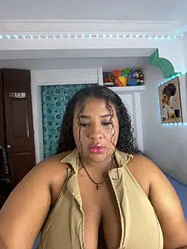 Snapshot of dana_falcoo25 chatting on June 5, 2026, 3:46 am dana falcoo25 online show from June 5, 2026, 3:46 am