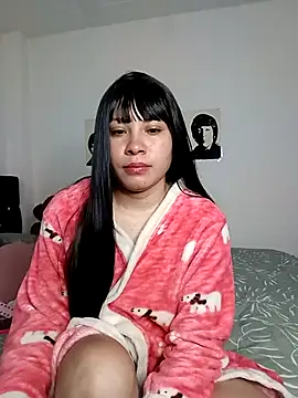 mollywee online show from May 5, 2026, 11:18 am