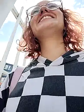 susanhottie1 online show from March 11, 2026, 7:42 pm