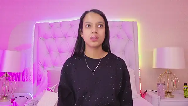 MeganRoseh online show from March 8, 2026, 1:04 pm