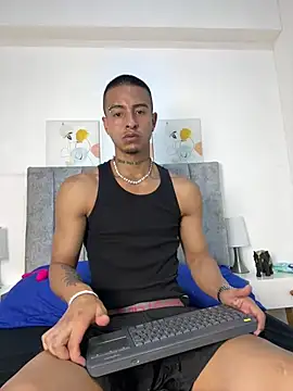 Spicy Clay online show from March 13, 2026, 11:28 am