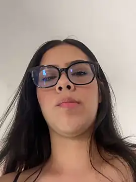 Cristal Williams online show from March 14, 2026, 12:10 pm