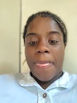 Snapshot of YourLiaa_ chatting on March 7, 2026, 7:55 pm YourLiaa online show from March 7, 2026, 7:55 pm