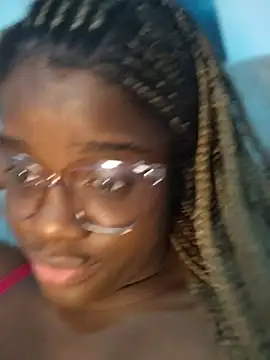 Snapshot of YourLiaa_ chatting on March 8, 2026, 2:04 am YourLiaa online show from March 8, 2026, 2:04 am