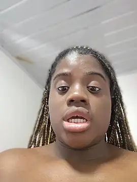 Snapshot of YourLiaa_ chatting on March 12, 2026, 10:16 pm YourLiaa online show from March 12, 2026, 10:16 pm