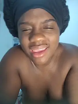 Snapshot of YourLiaa_ chatting on April 1, 2026, 5:19 am YourLiaa online show from April 1, 2026, 5:19 am