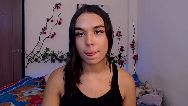 Candyy doll   online show from April 28, 2026, 2:27 am