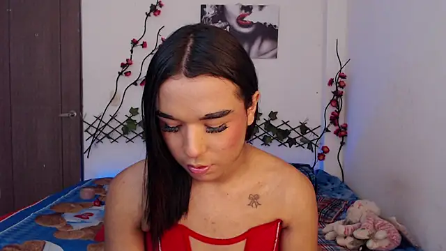 Candyy doll   online show from April 30, 2026, 2:07 am
