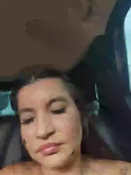 Snapshot of Pretty_Julieta chatting on June 14, 2026, 6:10 pm Pretty Julieta online show from June 14, 2026, 6:10 pm
