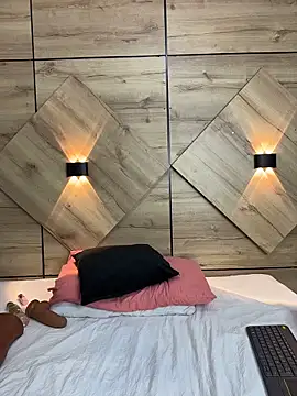 AmbarBlosom online show from March 18, 2026, 12:03 am