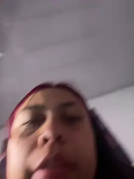 nahomy05 online show from March 16, 2026, 11:31 pm