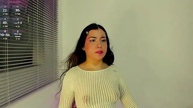 HeraGaia online show from April 25, 2026, 1:52 am