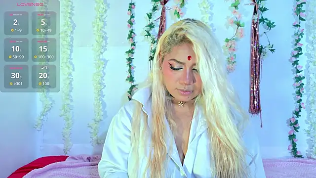 IvonnyBon gh online show from July 10, 2026, 3:55 am