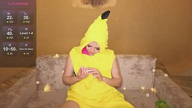 Banana Bowl online show from March 9, 2026, 9:35 am