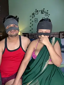 Snapshot of your_bhabhi_love chatting on June 15, 2026, 5:59 pm your bhabhi love online show from June 15, 2026, 5:59 pm