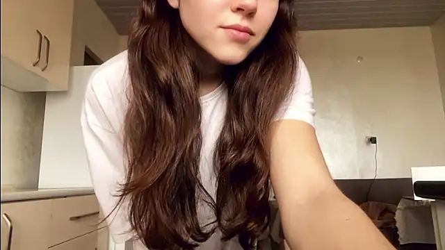 ClarencePoggio online show from March 8, 2026, 7:56 am