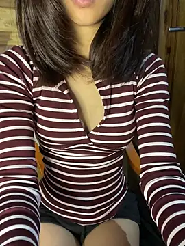 Jennylove68 online show from March 8, 2026, 5:50 pm