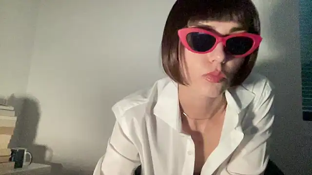 SlowVenomXX online show from March 12, 2026, 4:46 pm