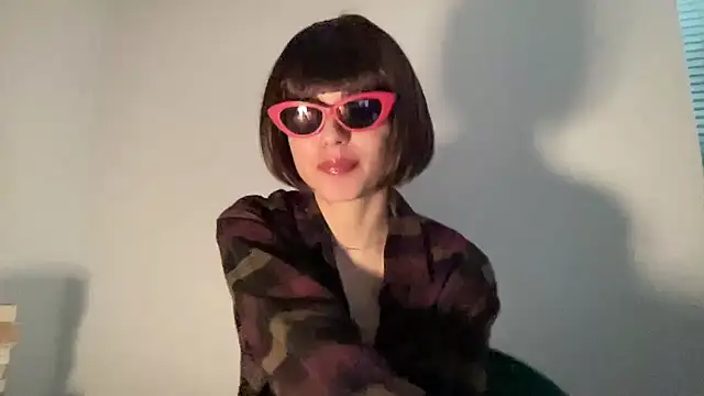 SlowVenomXX online show from April 1, 2026, 10:27 am