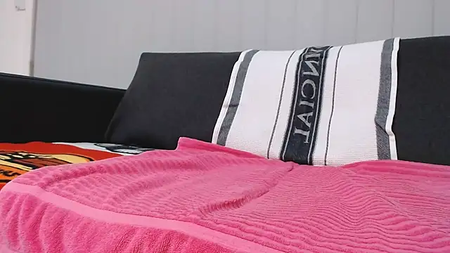 Snapshot of lilchristian@xh chatting on July 28, 2026, 3:21 pm lilchristianxh online show from July 28, 2026, 3:21 pm