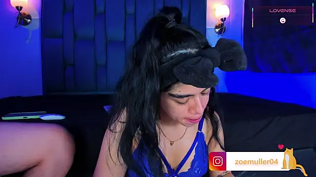 Snapshot of Zoe_Axel1 chatting on May 22, 2026, 6:46 pm Zoe Axel1 online show from May 22, 2026, 6:46 pm