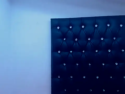 ElegantDesirexx online show from March 8, 2026, 5:44 am