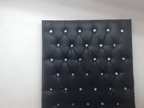 ElegantDesirexx online show from March 11, 2026, 5:46 am