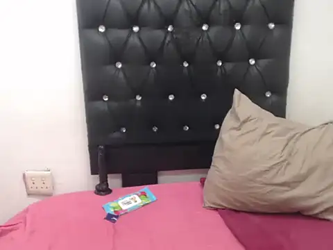 ElegantDesirexx online show from March 12, 2026, 5:02 am