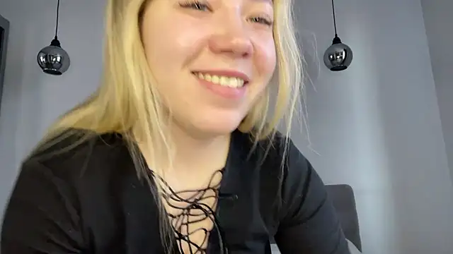 alyrasun online show from March 14, 2026, 6:08 am