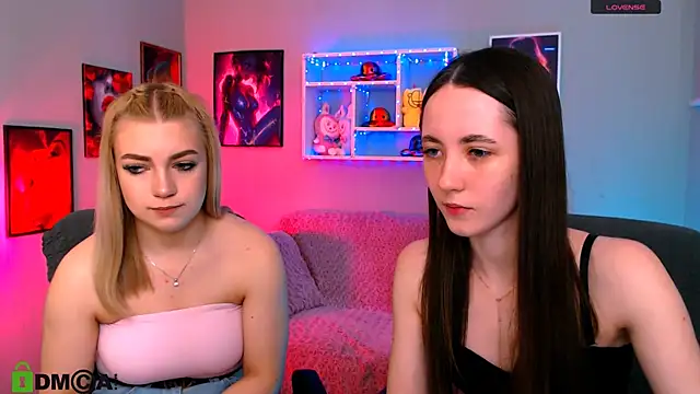 Snapshot of bella_dorn chatting on May 24, 2026, 9:25 am bella dorn online show from May 24, 2026, 9:25 am