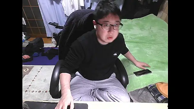 hide39 online show from March 14, 2026, 5:07 pm