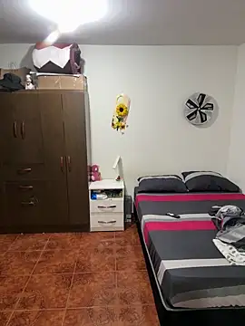 renato renato online show from March 12, 2026, 1:06 pm