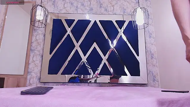 luci lane  online show from March 7, 2026, 7:44 pm