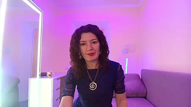 Snapshot of Bonnie_Naughtyy chatting on July 10, 2026, 4:20 pm Bonnie Naughtyy online show from July 10, 2026, 4:20 pm