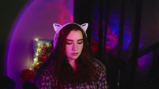 Celia Sensual  online show from June 14, 2026, 5:59 pm