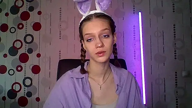 Chrissy Joyful online show from April 28, 2026, 5:01 am