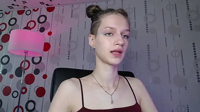Snapshot of Chrissy_Joyful chatting on July 1, 2026, 4:03 am Chrissy Joyful online show from July 1, 2026, 4:03 am
