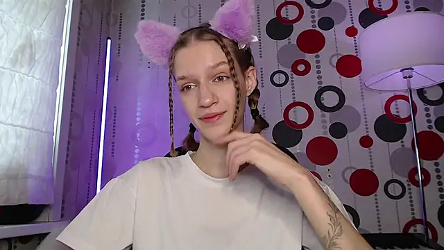 Snapshot of Chrissy_Joyful chatting on July 9, 2026, 4:05 am Chrissy Joyful online show from July 9, 2026, 4:05 am