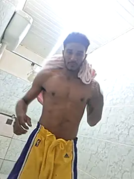 roariel online show from March 14, 2026, 2:06 am