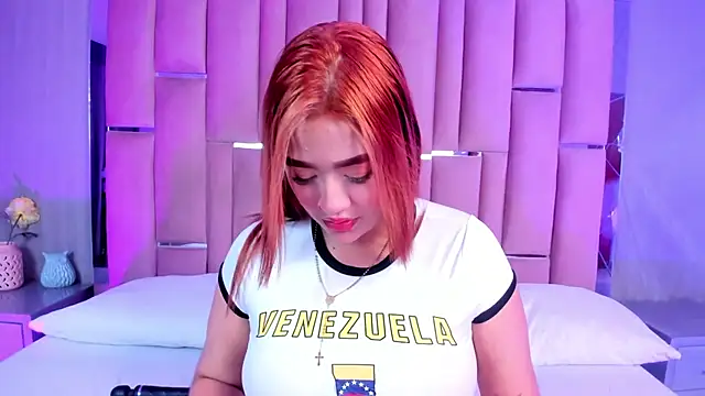 Saory     online show from May 8, 2026, 12:27 am