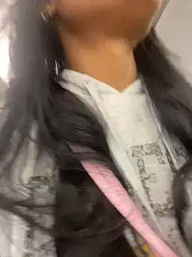Princessssbby online show from June 9, 2026, 4:07 pm