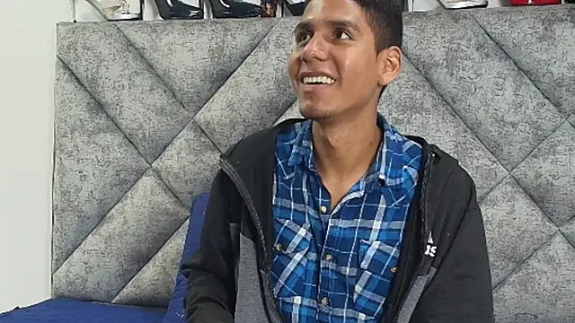 darkknight xx online show from March 15, 2026, 11:55 pm